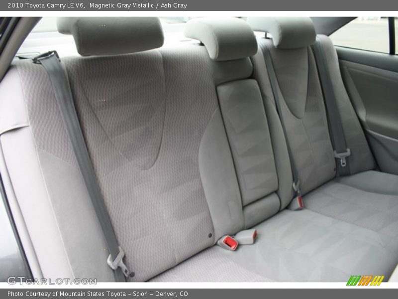 Magnetic Gray Metallic / Ash Gray 2010 Toyota Camry LE V6