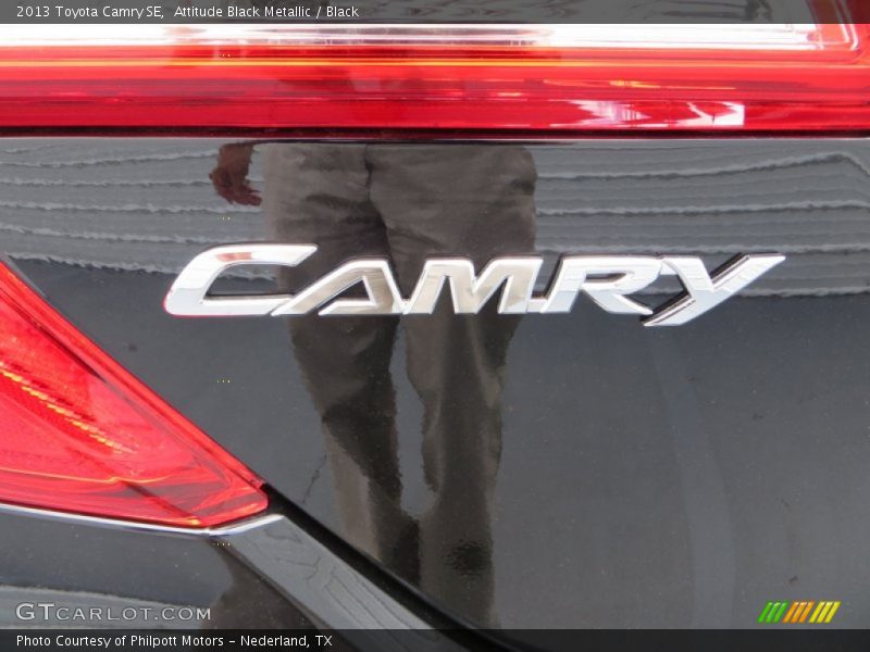 Attitude Black Metallic / Black 2013 Toyota Camry SE