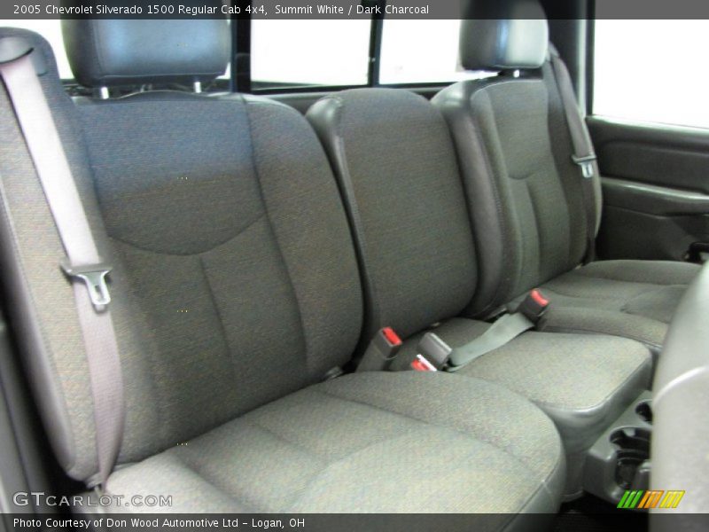 Summit White / Dark Charcoal 2005 Chevrolet Silverado 1500 Regular Cab 4x4