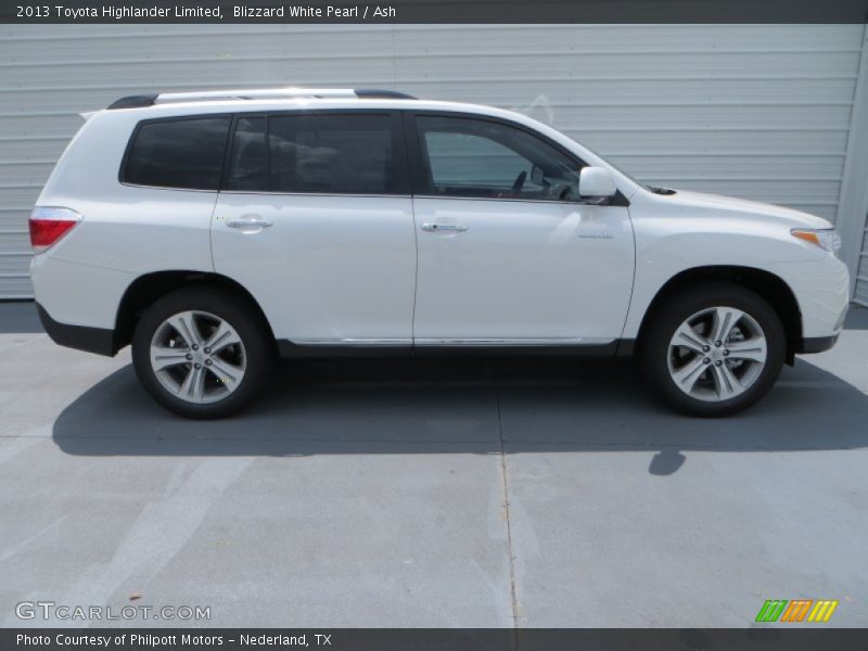 Blizzard White Pearl / Ash 2013 Toyota Highlander Limited