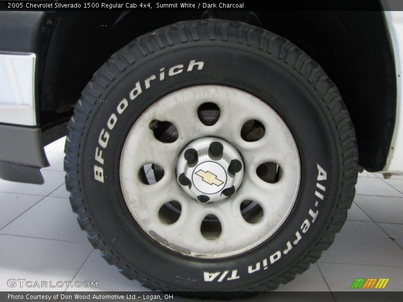 Summit White / Dark Charcoal 2005 Chevrolet Silverado 1500 Regular Cab 4x4