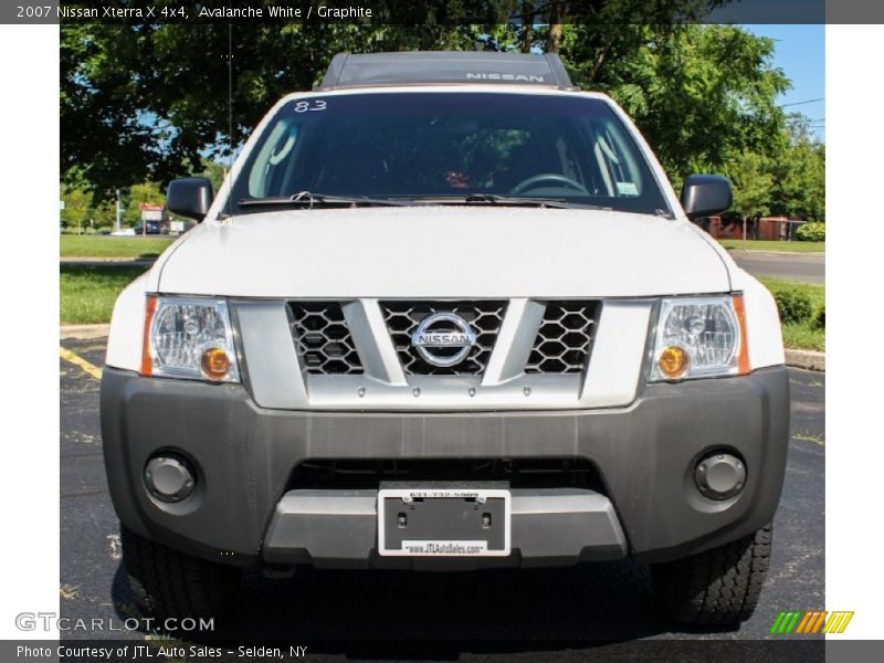 Avalanche White / Graphite 2007 Nissan Xterra X 4x4