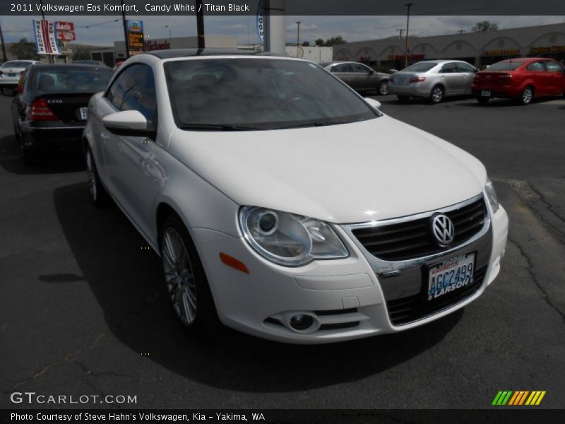 Candy White / Titan Black 2011 Volkswagen Eos Komfort