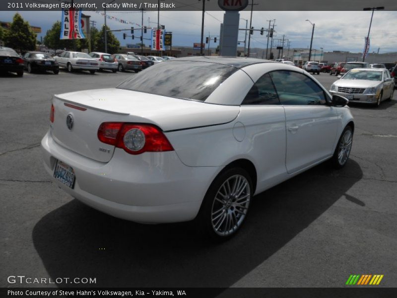 Candy White / Titan Black 2011 Volkswagen Eos Komfort