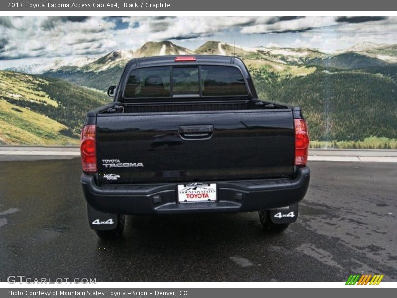 Black / Graphite 2013 Toyota Tacoma Access Cab 4x4