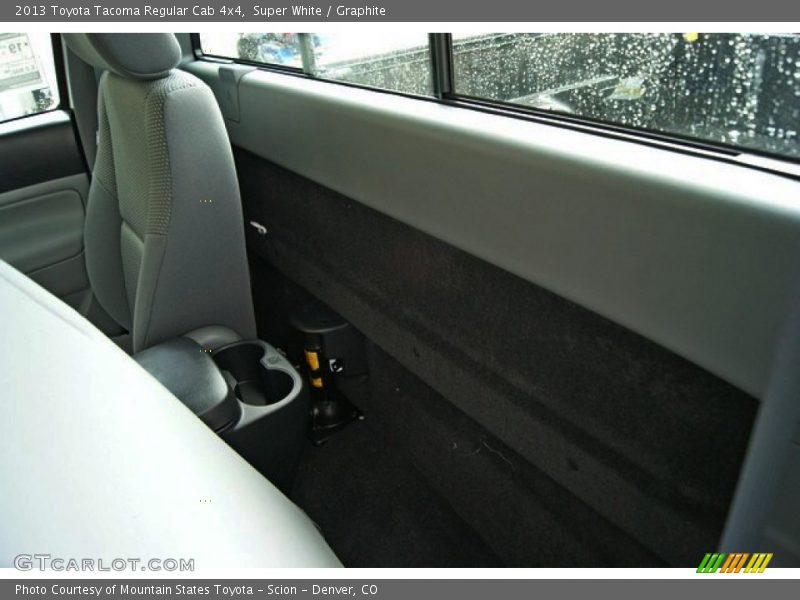 Super White / Graphite 2013 Toyota Tacoma Regular Cab 4x4