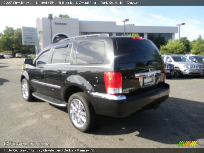 Brilliant Black Crystal Pearl / Dark Khaki/Light Graystone 2007 Chrysler Aspen Limited HEMI