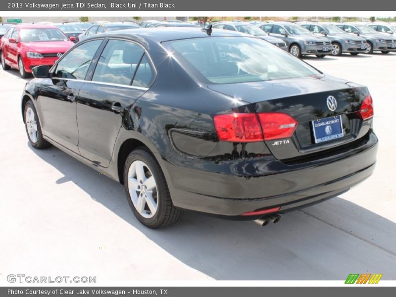 Black Uni / Titan Black 2013 Volkswagen Jetta TDI Sedan