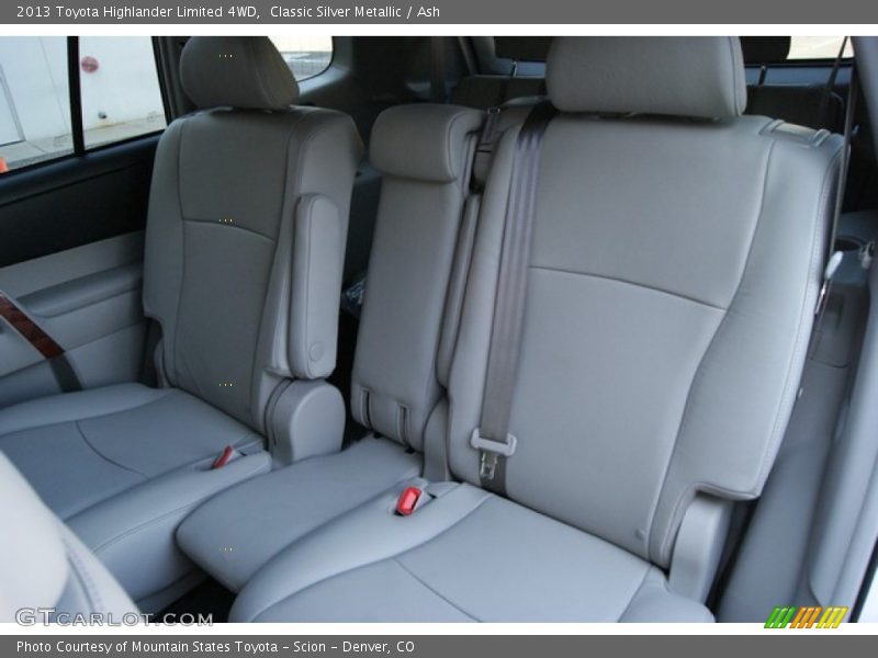 Classic Silver Metallic / Ash 2013 Toyota Highlander Limited 4WD