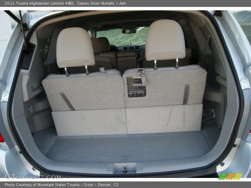 Classic Silver Metallic / Ash 2013 Toyota Highlander Limited 4WD