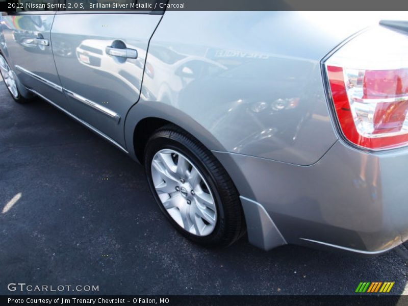 Brilliant Silver Metallic / Charcoal 2012 Nissan Sentra 2.0 S