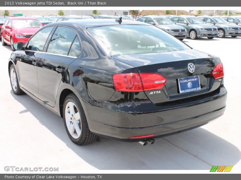 Black Uni / Titan Black 2013 Volkswagen Jetta TDI Sedan