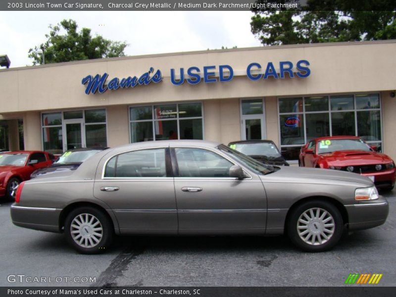 Charcoal Grey Metallic / Medium Dark Parchment/Light Parchment 2003 Lincoln Town Car Signature