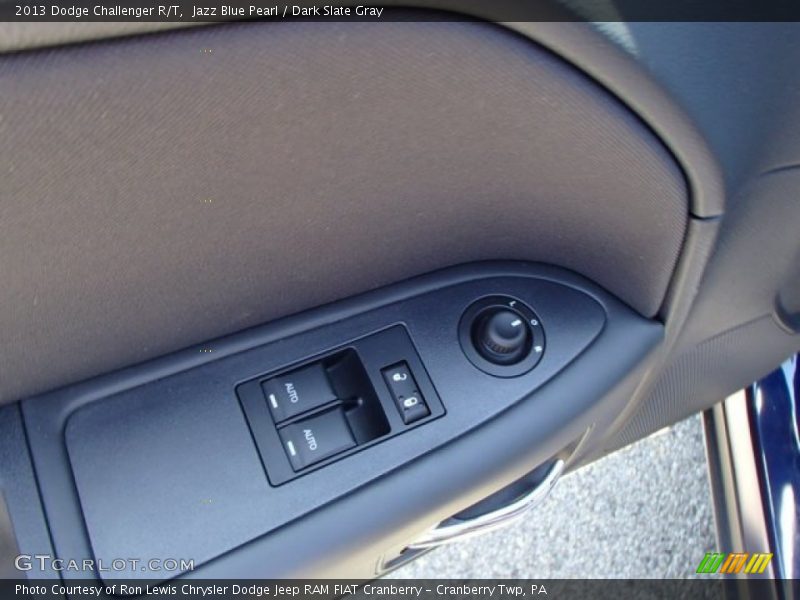Jazz Blue Pearl / Dark Slate Gray 2013 Dodge Challenger R/T