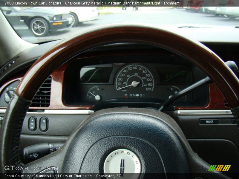 Charcoal Grey Metallic / Medium Dark Parchment/Light Parchment 2003 Lincoln Town Car Signature