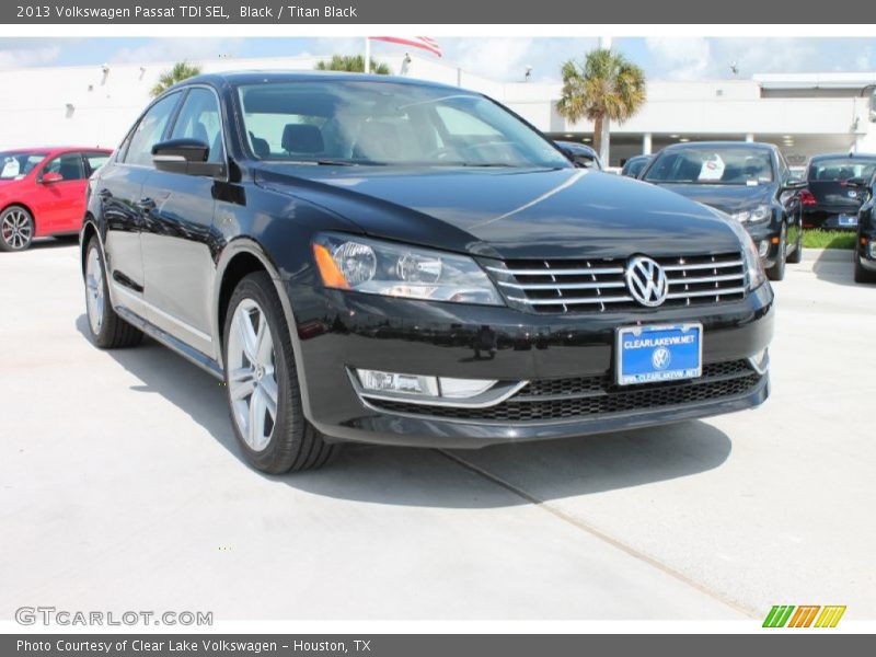 Black / Titan Black 2013 Volkswagen Passat TDI SEL