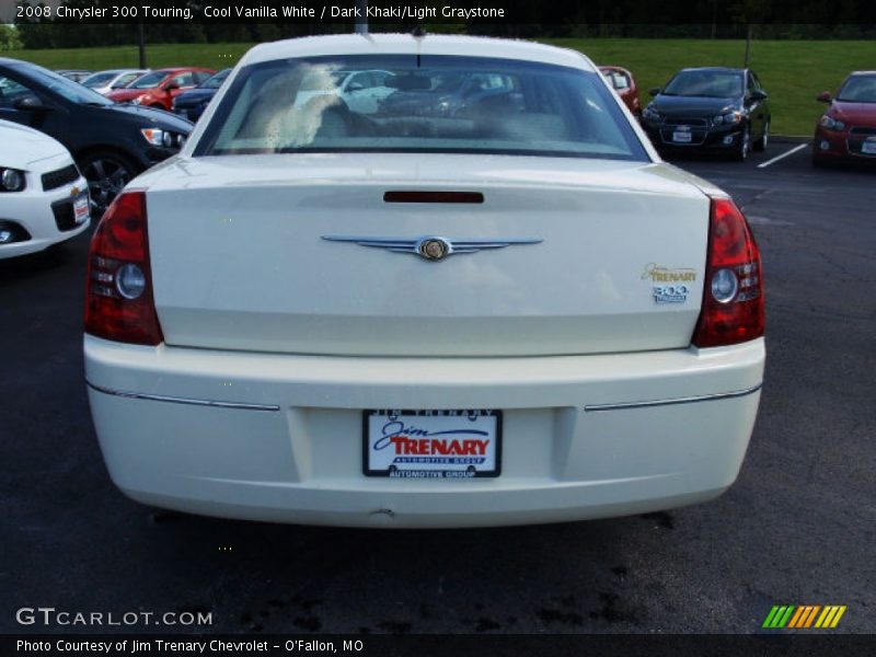 Cool Vanilla White / Dark Khaki/Light Graystone 2008 Chrysler 300 Touring