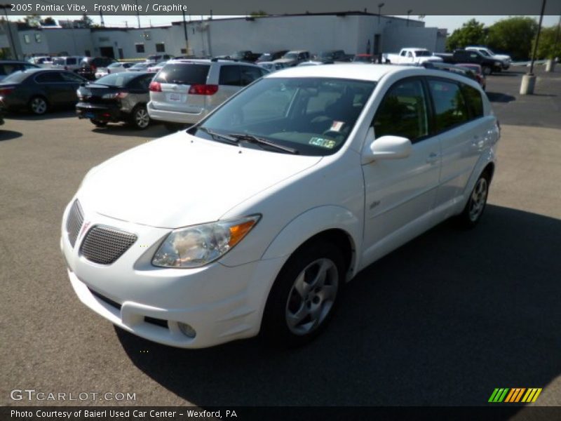 Frosty White / Graphite 2005 Pontiac Vibe