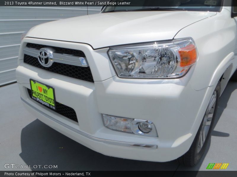 Blizzard White Pearl / Sand Beige Leather 2013 Toyota 4Runner Limited