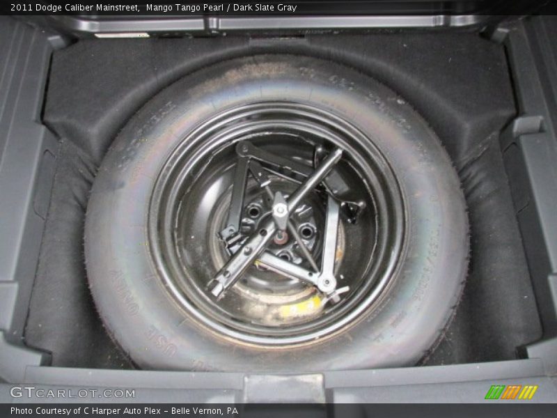 Mango Tango Pearl / Dark Slate Gray 2011 Dodge Caliber Mainstreet