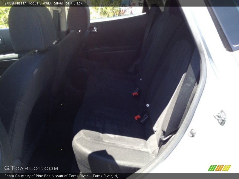 Silver Ice / Black 2009 Nissan Rogue S AWD