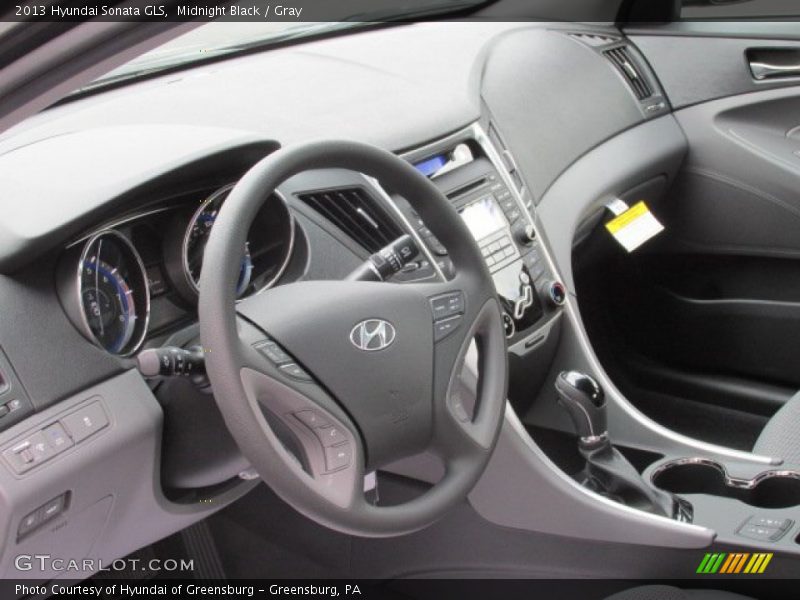Midnight Black / Gray 2013 Hyundai Sonata GLS