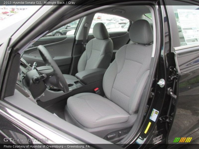 Midnight Black / Gray 2013 Hyundai Sonata GLS