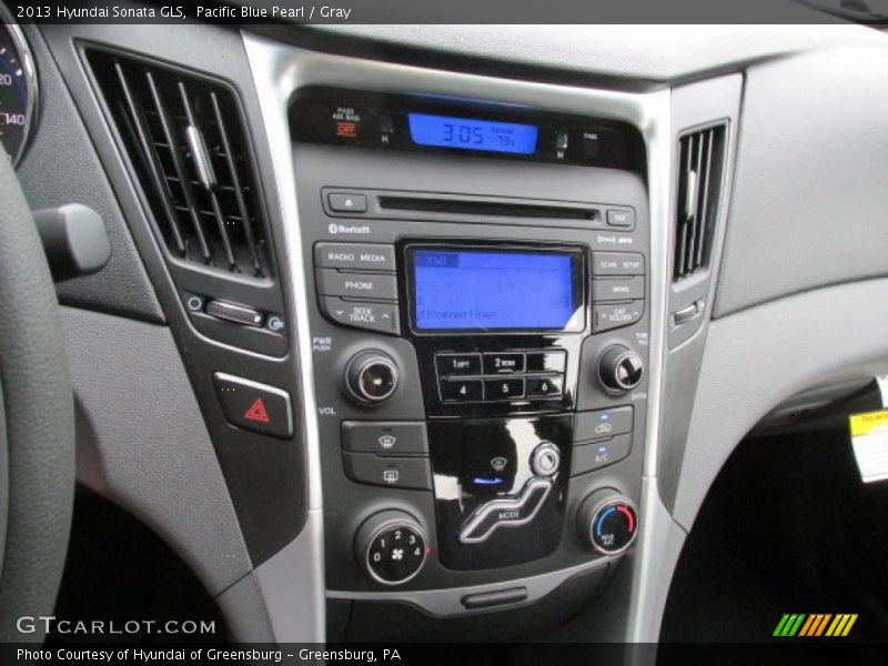 Pacific Blue Pearl / Gray 2013 Hyundai Sonata GLS