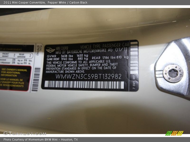 Pepper White / Carbon Black 2011 Mini Cooper Convertible