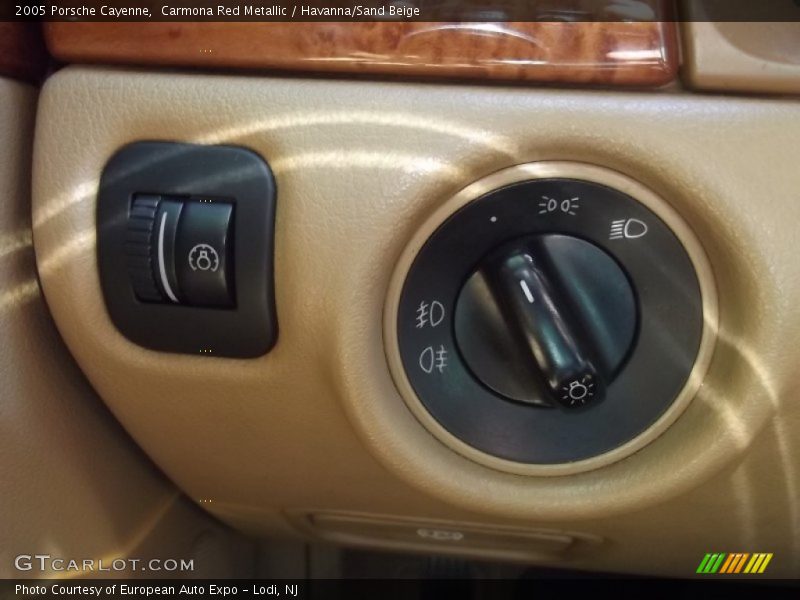Carmona Red Metallic / Havanna/Sand Beige 2005 Porsche Cayenne