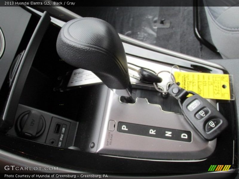 Black / Gray 2013 Hyundai Elantra GLS