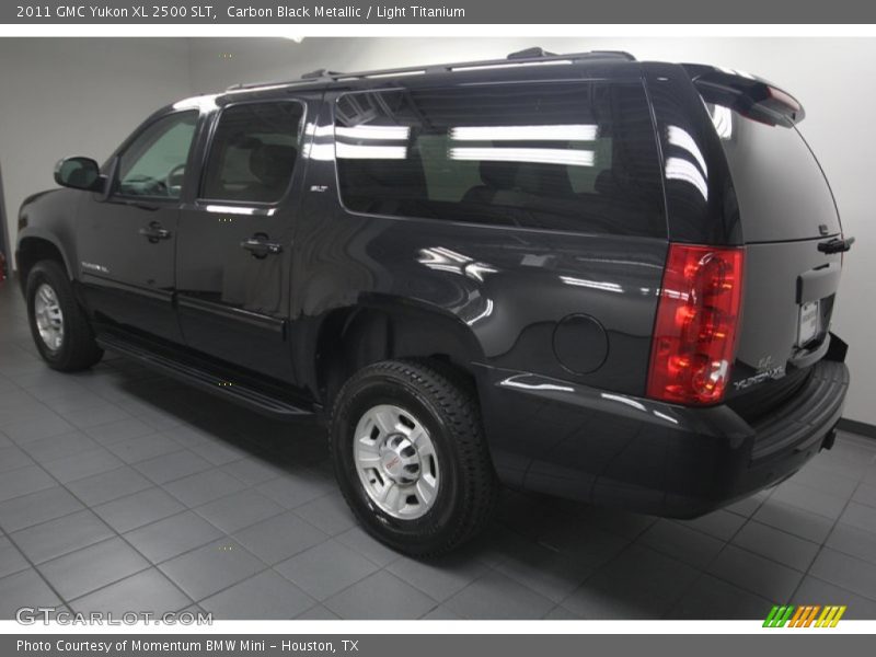 Carbon Black Metallic / Light Titanium 2011 GMC Yukon XL 2500 SLT