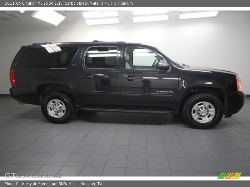 Carbon Black Metallic / Light Titanium 2011 GMC Yukon XL 2500 SLT