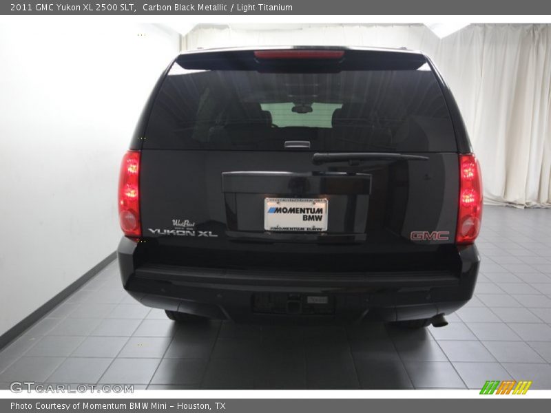 Carbon Black Metallic / Light Titanium 2011 GMC Yukon XL 2500 SLT