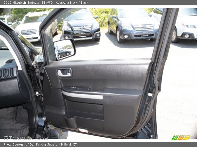 Kalapana Black / Black 2010 Mitsubishi Endeavor SE AWD