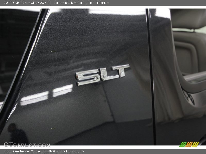 Carbon Black Metallic / Light Titanium 2011 GMC Yukon XL 2500 SLT