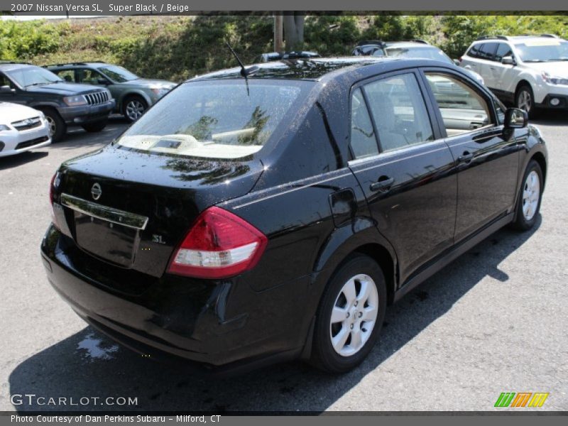 Super Black / Beige 2007 Nissan Versa SL