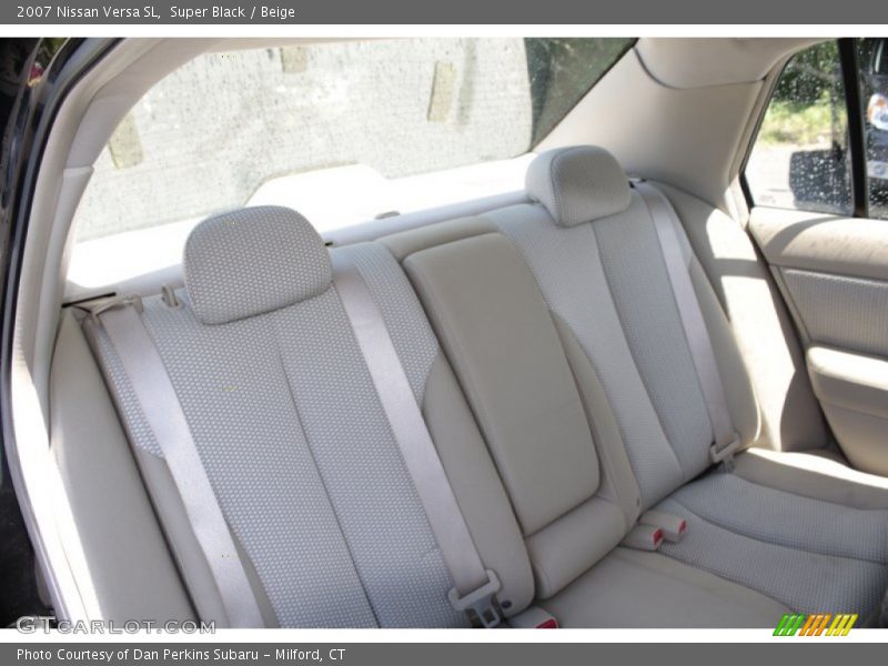 Super Black / Beige 2007 Nissan Versa SL