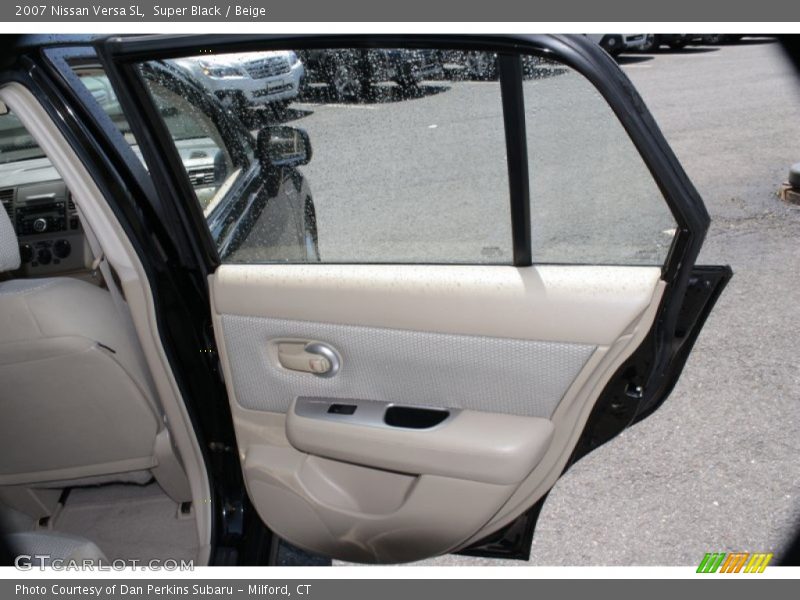 Super Black / Beige 2007 Nissan Versa SL
