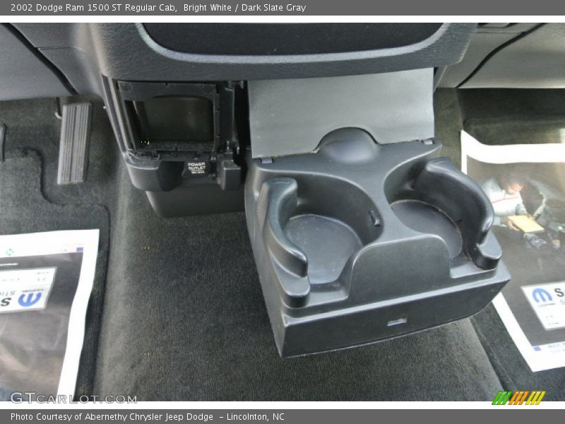 Bright White / Dark Slate Gray 2002 Dodge Ram 1500 ST Regular Cab