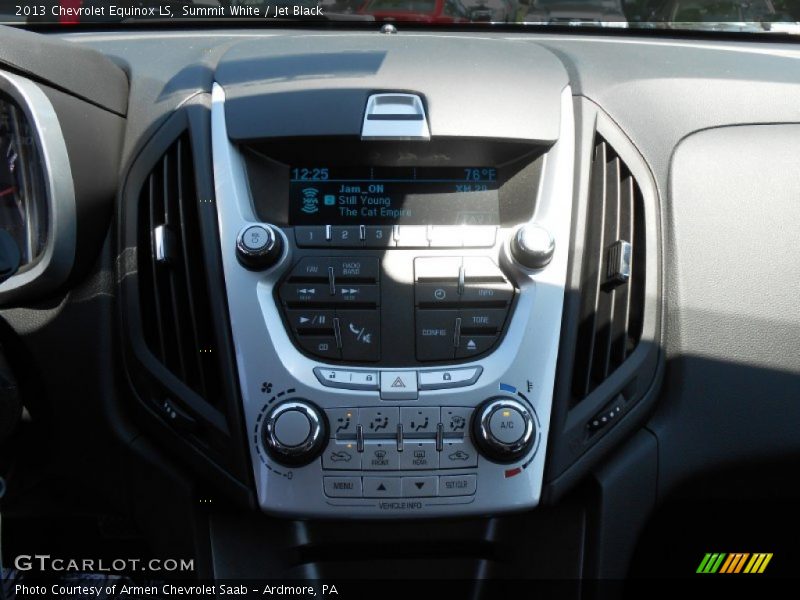 Summit White / Jet Black 2013 Chevrolet Equinox LS