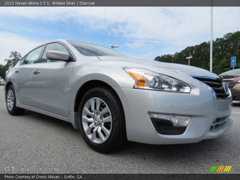 Brilliant Silver / Charcoal 2013 Nissan Altima 2.5 S