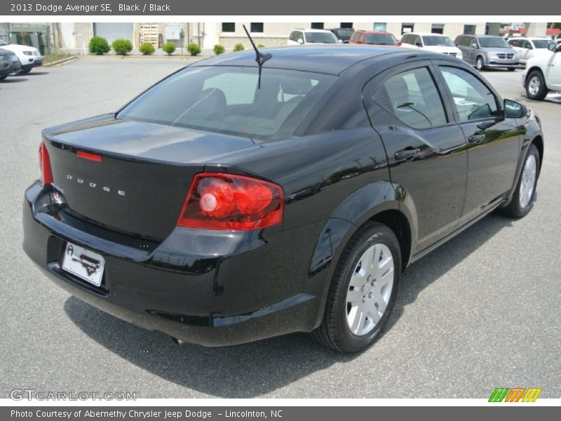 Black / Black 2013 Dodge Avenger SE