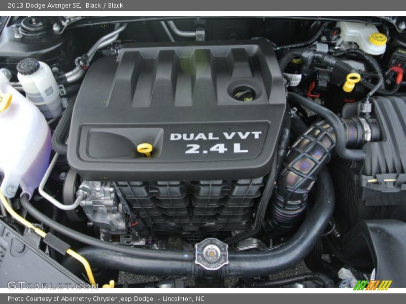 Black / Black 2013 Dodge Avenger SE