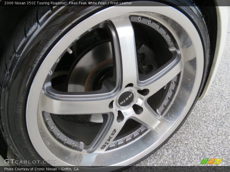 Pikes Peak White Pearl / Frost Leather 2006 Nissan 350Z Touring Roadster