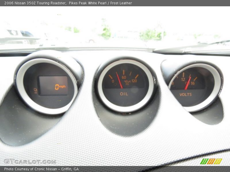 Pikes Peak White Pearl / Frost Leather 2006 Nissan 350Z Touring Roadster