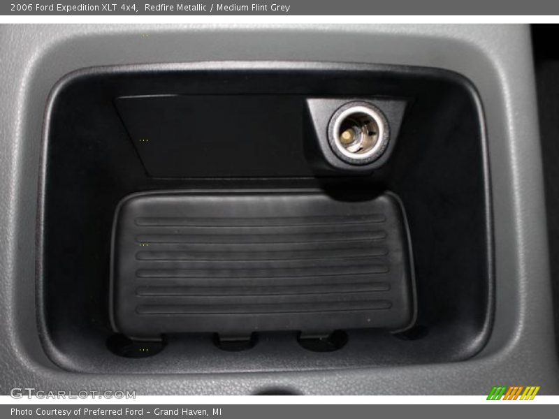 Redfire Metallic / Medium Flint Grey 2006 Ford Expedition XLT 4x4