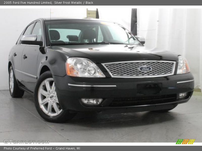 Silver Frost Metallic / Black 2005 Ford Five Hundred Limited
