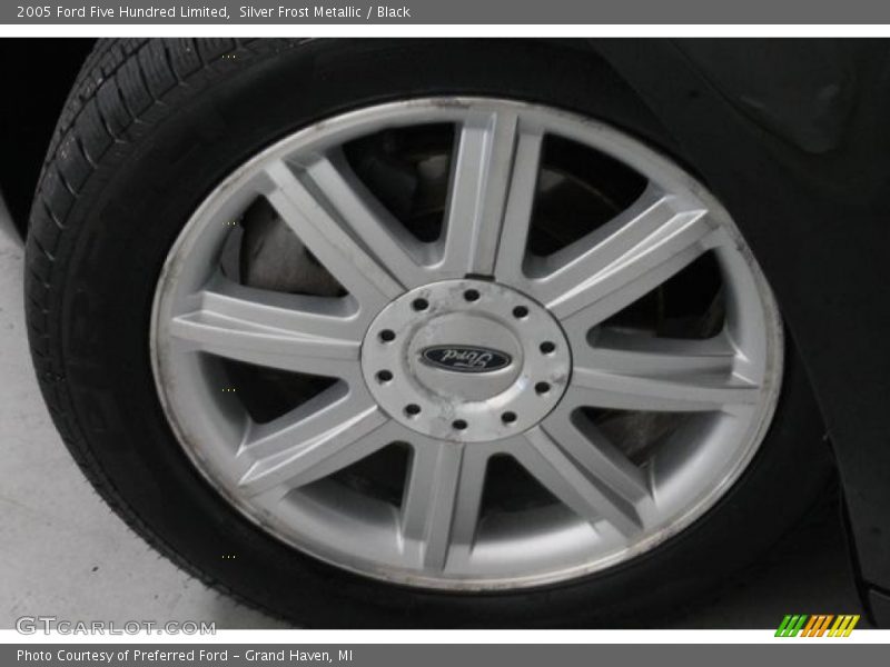 Silver Frost Metallic / Black 2005 Ford Five Hundred Limited
