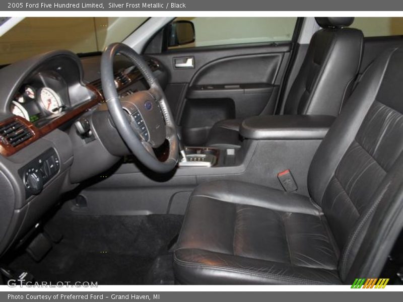 Silver Frost Metallic / Black 2005 Ford Five Hundred Limited